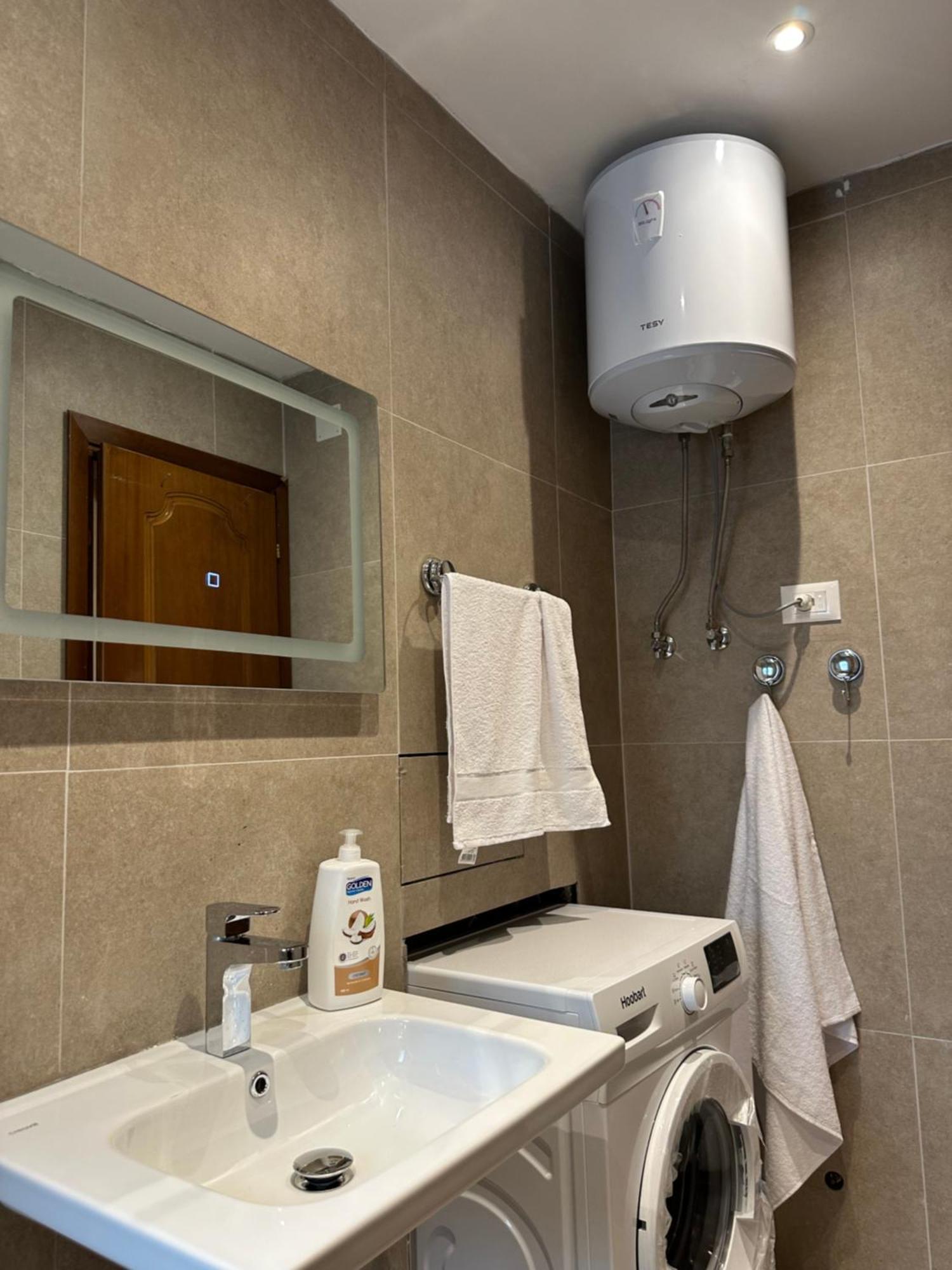 Tirana Home Εξωτερικό φωτογραφία